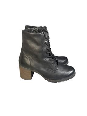 Clarks Women’s Clarkwell Black Leather Lace Up Heeled Boots Size-10M